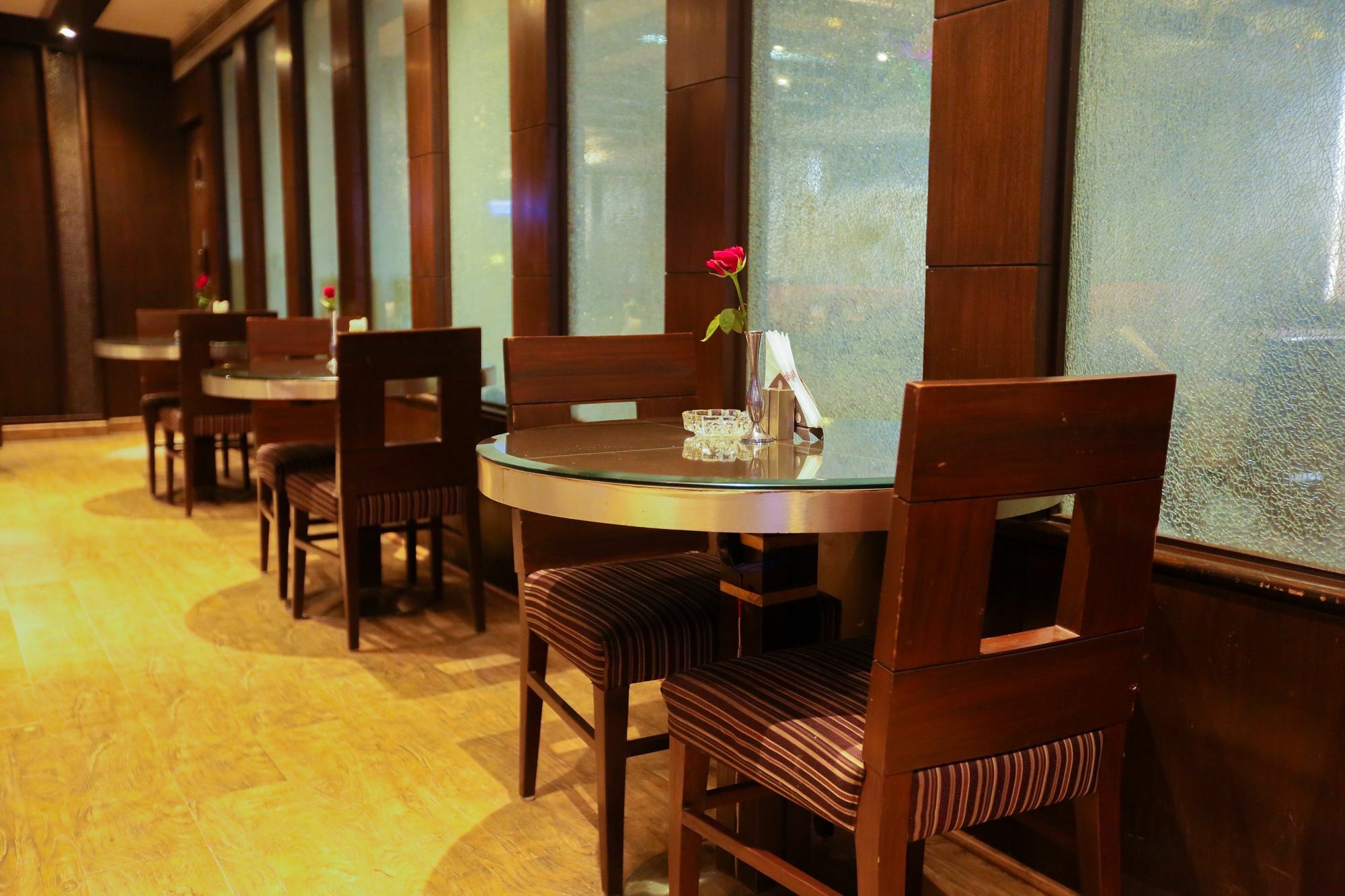 Cs Boutique Hotel Фаридабад Екстериор снимка